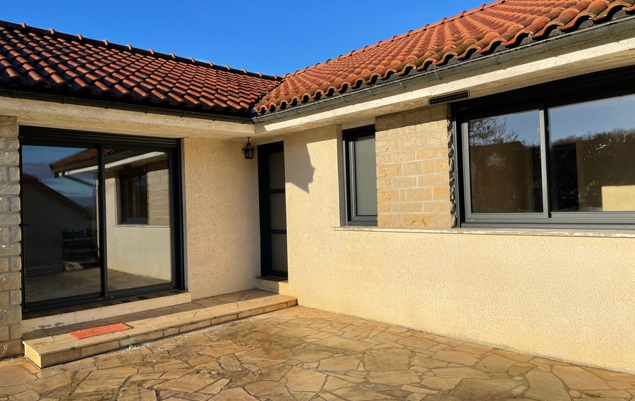 Nos fenêtres  et coulissants ALU RADIANS à Nozay